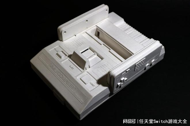 手工大神耗费1000小时打造纸模版FC红白机